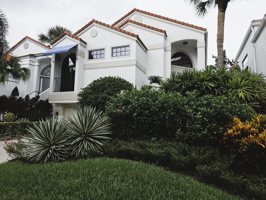 13348 Mangrove Isle Drive - Photo 2