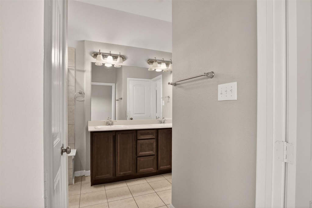 9105 Switchgrass Lane - Photo 9