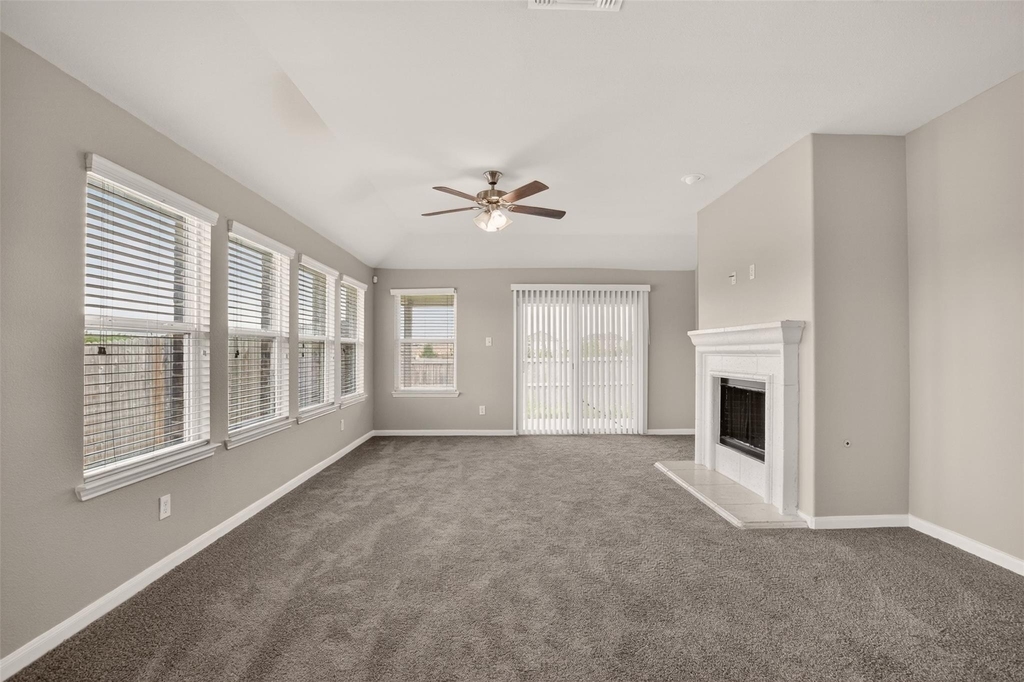 9105 Switchgrass Lane - Photo 16