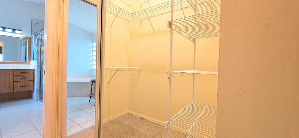 7299 Lugano Drive - Photo 17