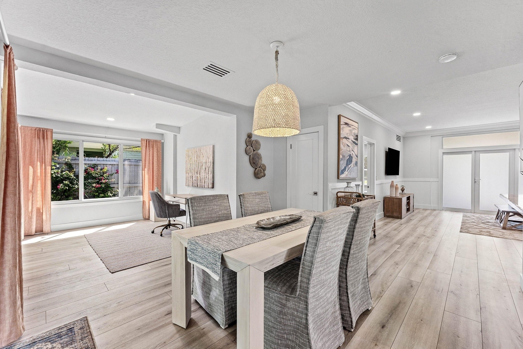 233 Lake Terrace - Photo 7