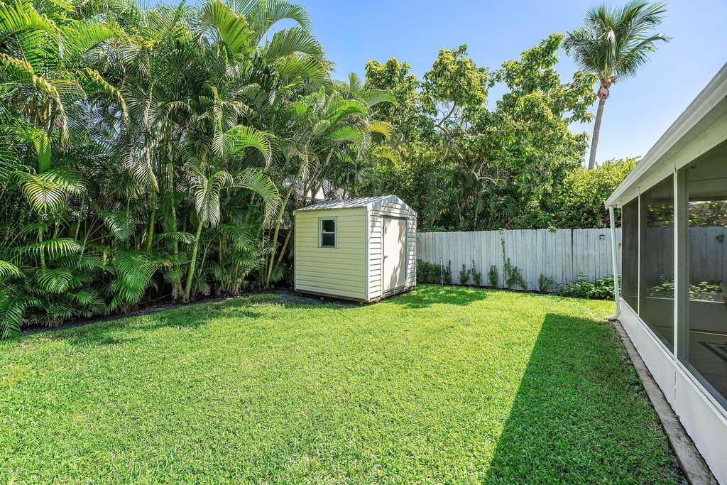 233 Lake Terrace - Photo 31