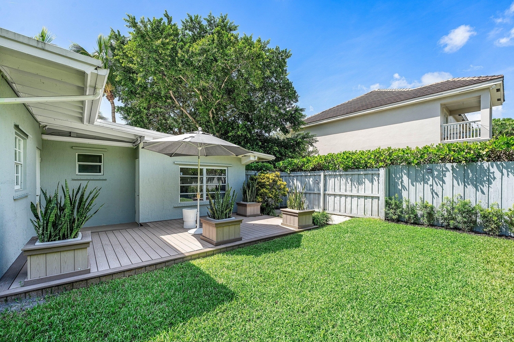 233 Lake Terrace - Photo 34