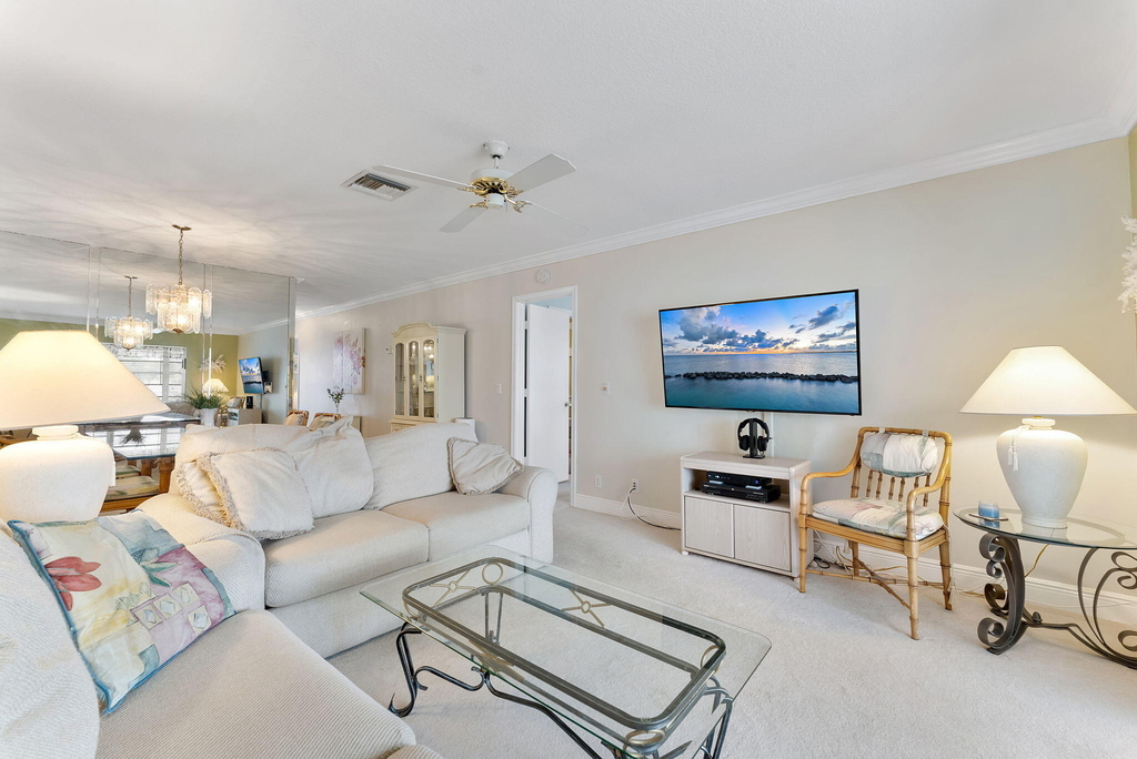 2401 Del Aire Boulevard - Photo 11