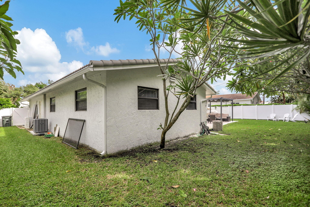 1035 Nw 5th Avenue - Photo 47