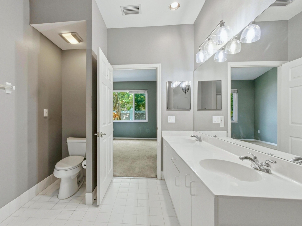 2920 E Aragon Boulevard - Photo 14