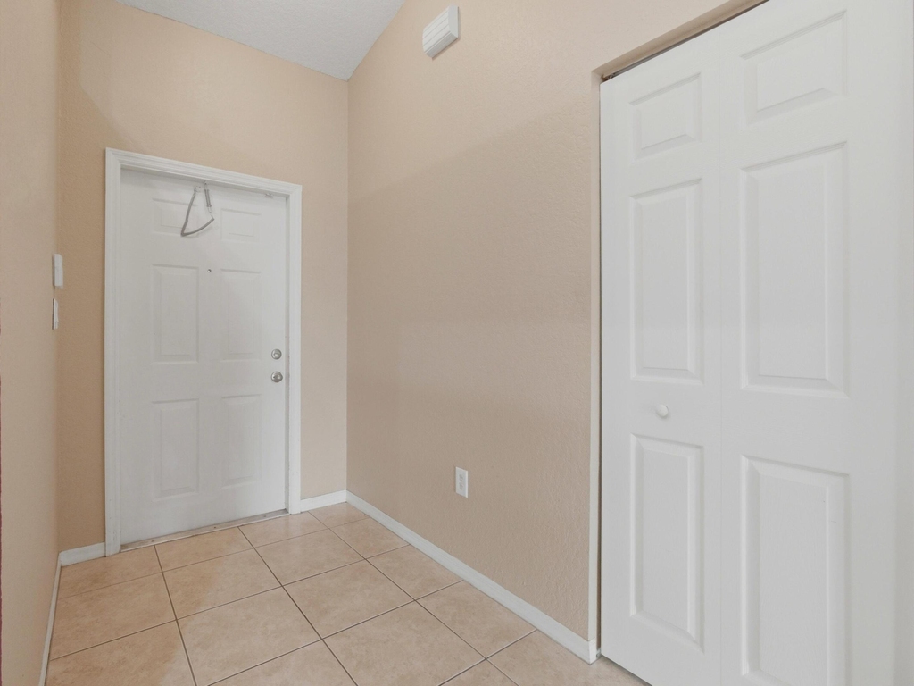 2920 E Aragon Boulevard - Photo 3