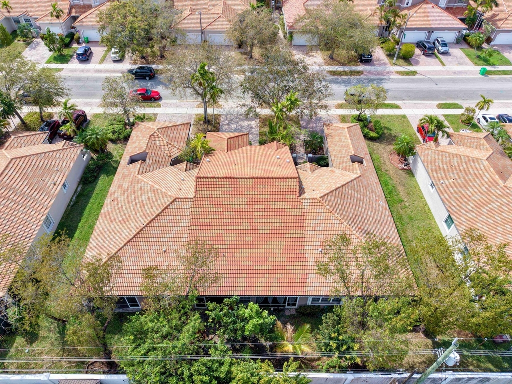 2920 E Aragon Boulevard - Photo 45