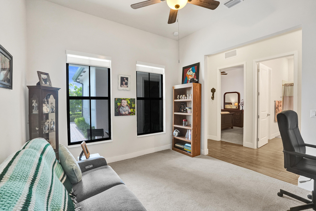 8336 W Blue Spring Drive - Photo 8