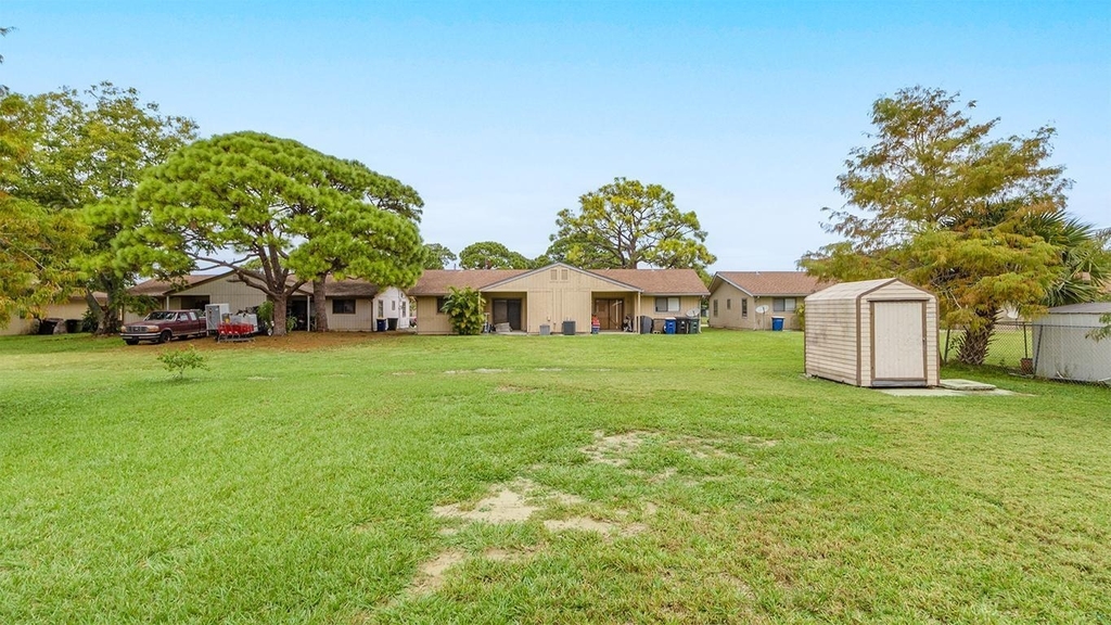 604 Roselyn Avenue - Photo 5