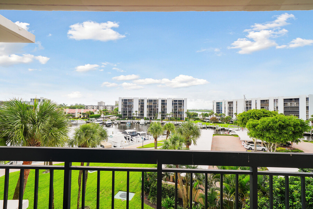 2707 N Ocean Boulevard - Photo 19