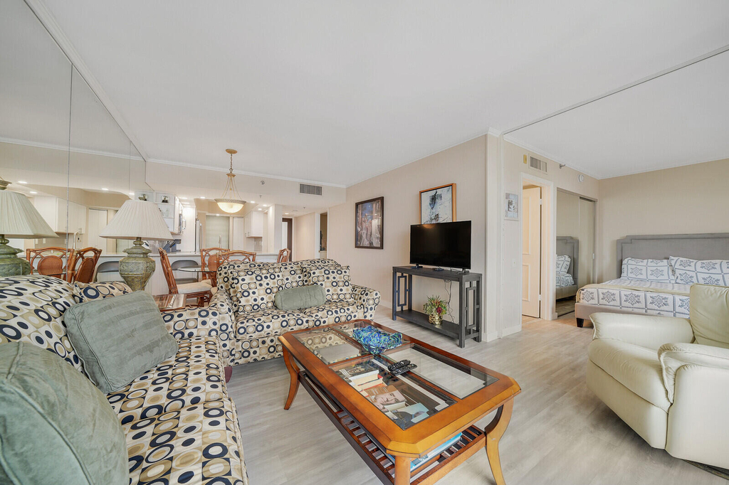 2707 N Ocean Boulevard - Photo 3