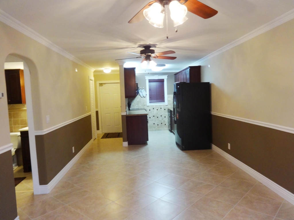 550 Sw 2nd Avenue - Photo 0
