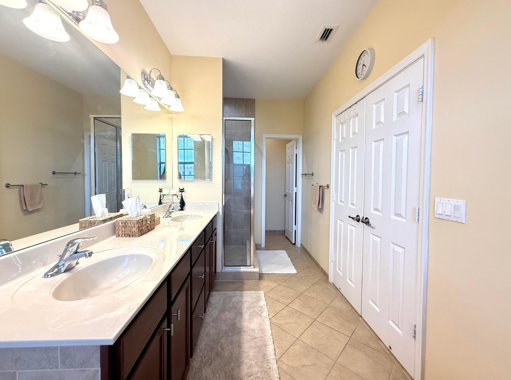 10361 Wellington Parc Drive - Photo 14