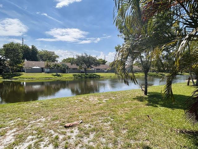 3054 S Oakland Forest Drive - Photo 11
