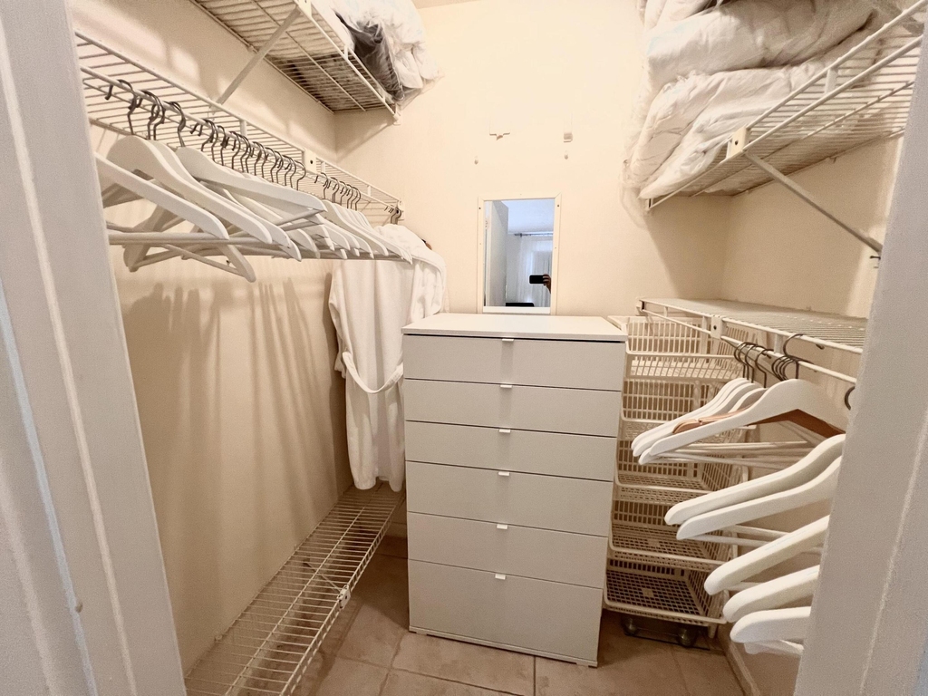6421 Bay Club Drive - Photo 19