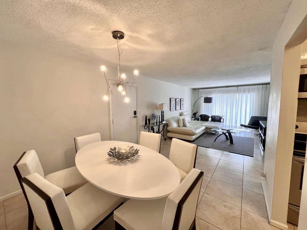6421 Bay Club Drive - Photo 6