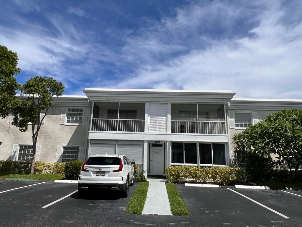 6421 Bay Club Drive - Photo 1