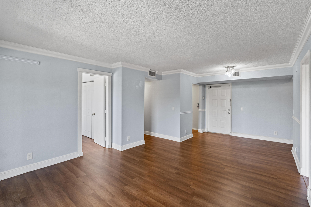 3700 N Pine Island Road - Photo 19