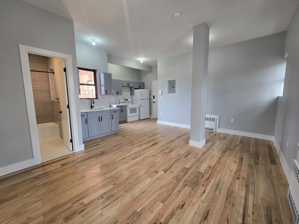812 East 223rd Street - Photo 0