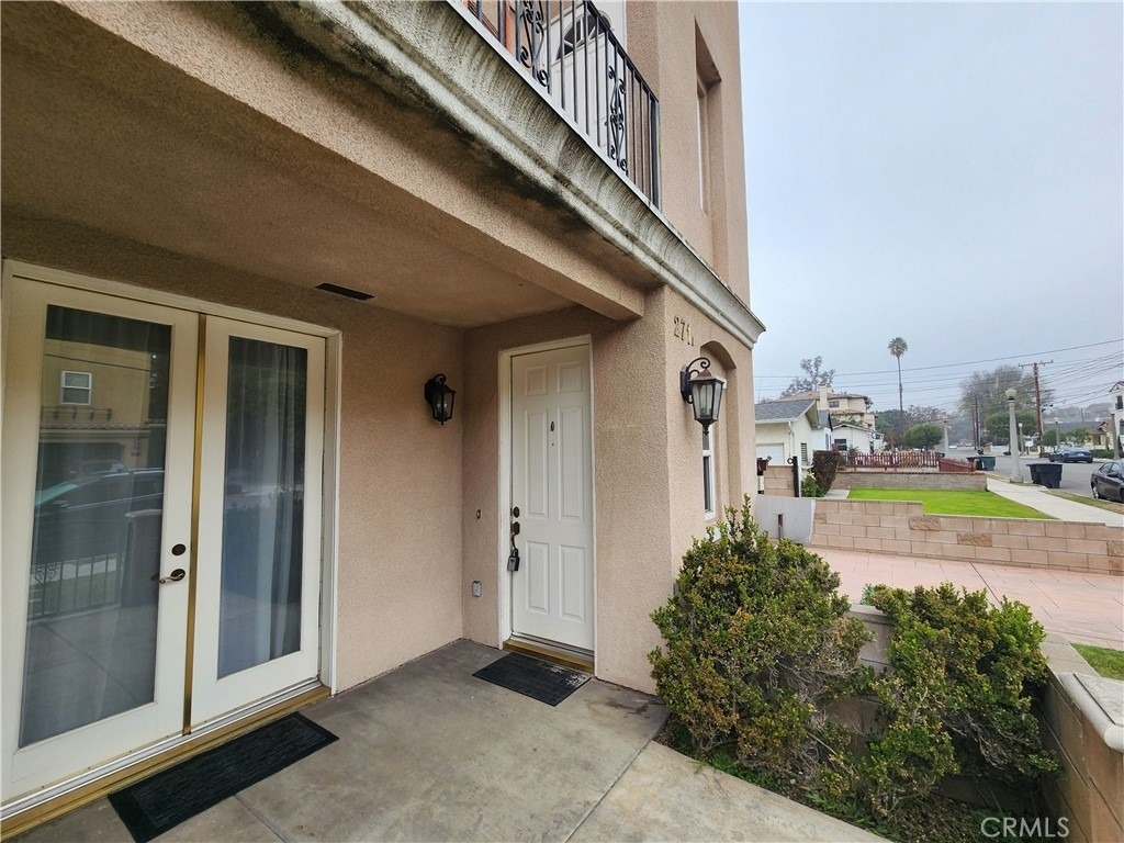 271 S Arroyo Drive - Photo 4