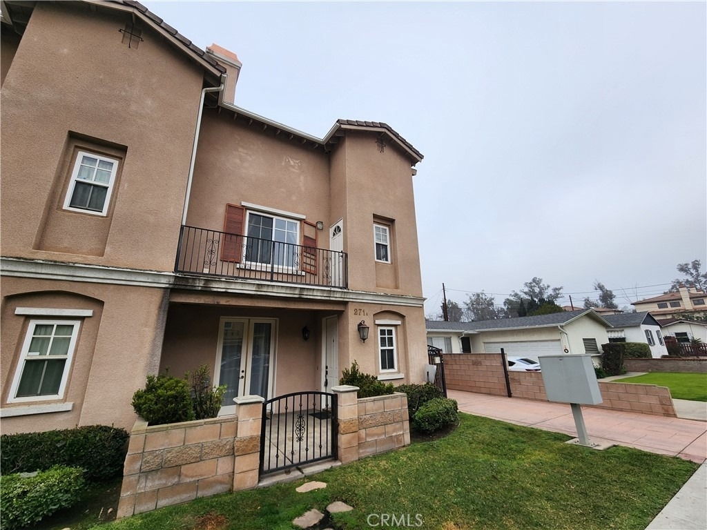271 S Arroyo Drive - Photo 0