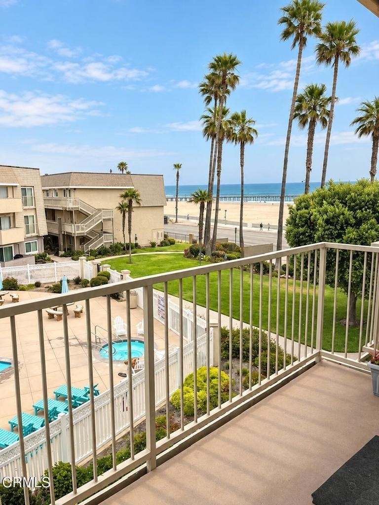 291 E Surfside Drive - Photo 0