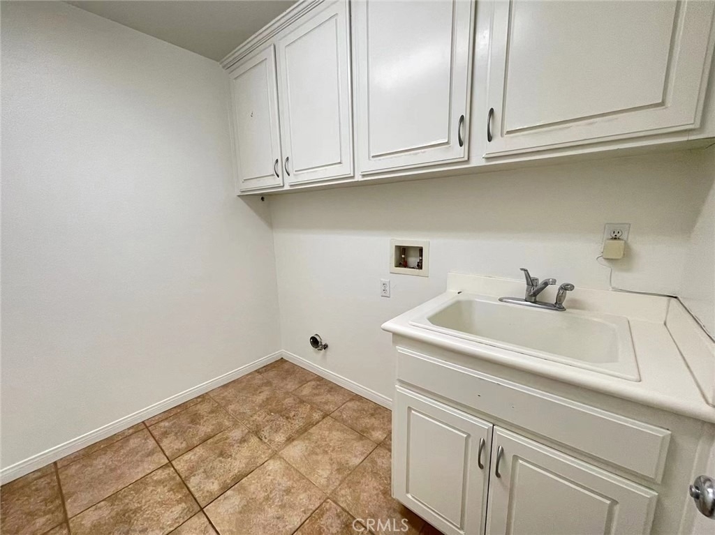 12761 Wild Horse Way - Photo 16