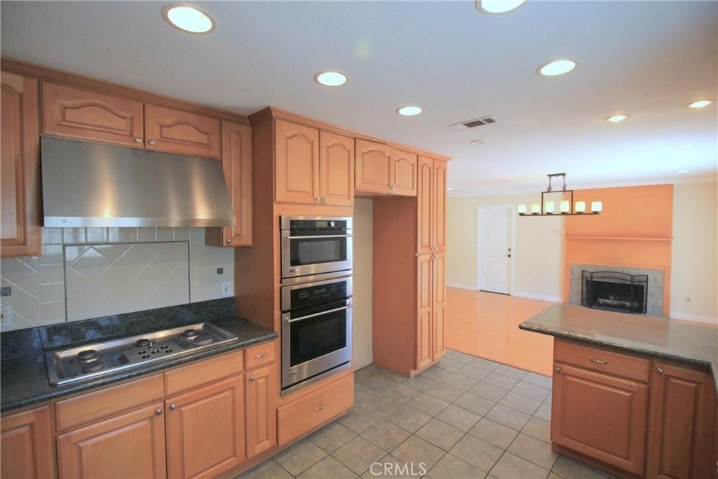 23951 Decorah Road - Photo 6