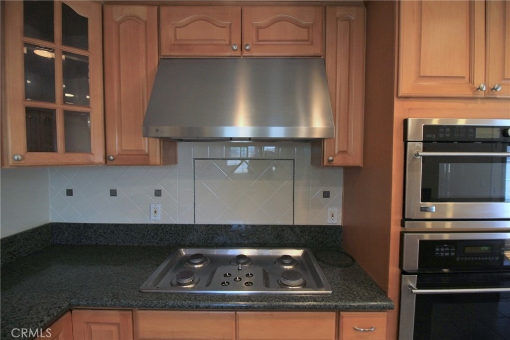 23951 Decorah Road - Photo 9