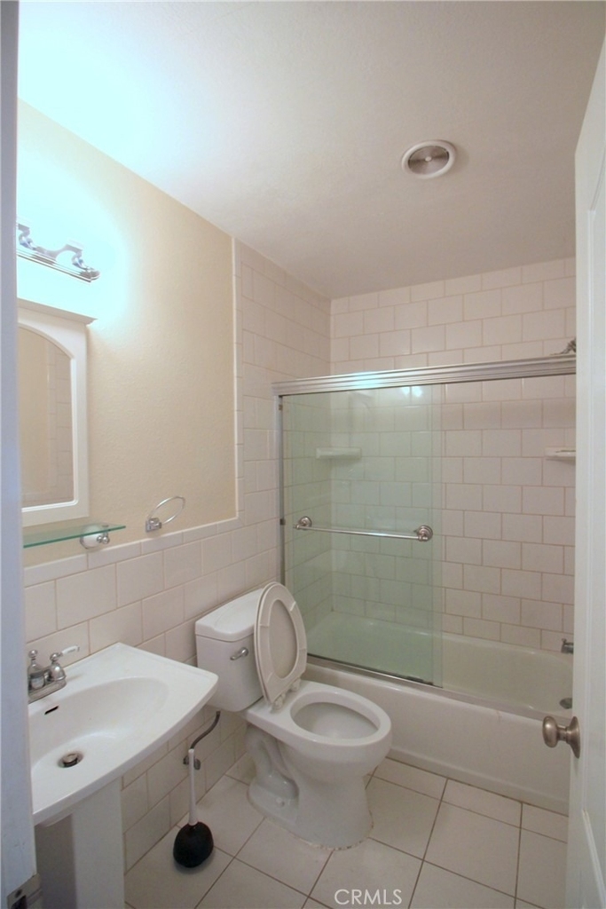 23951 Decorah Road - Photo 20