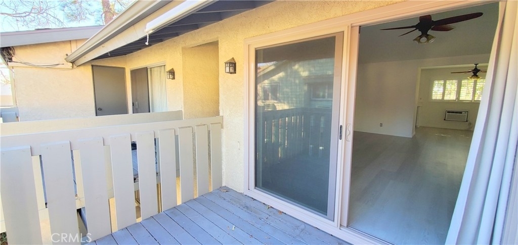 960 E Bonita Avenue - Photo 18