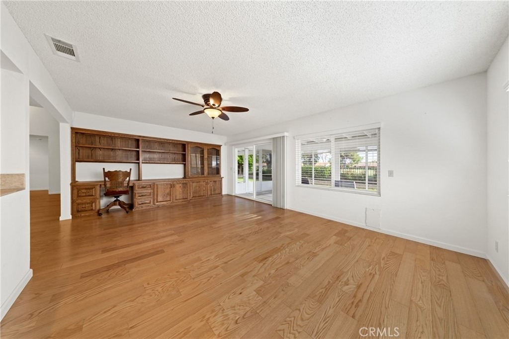 2095 Silver Oak Way - Photo 15