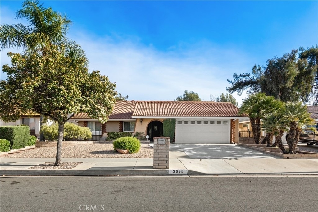 2095 Silver Oak Way - Photo 34