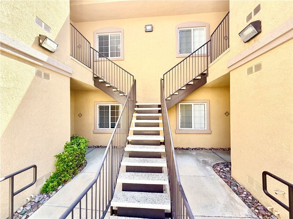 41410 Juniper Street - Photo 1