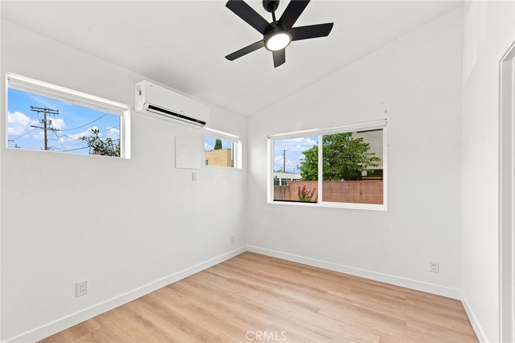 581 West Ave. 28 - Photo 6
