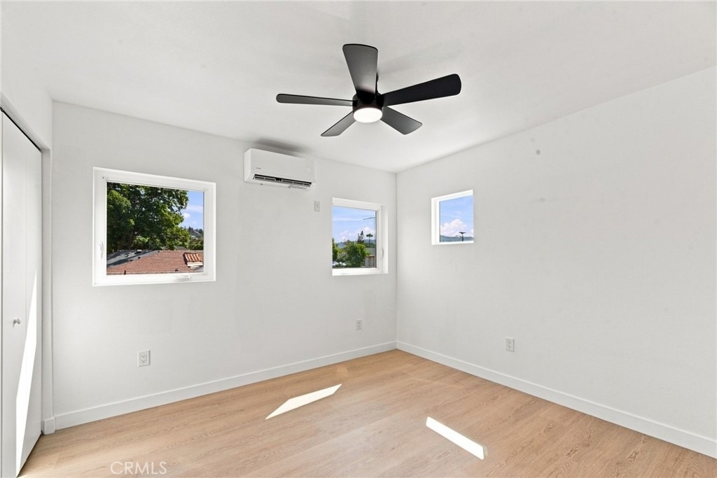 577 West Ave 28 - Photo 8