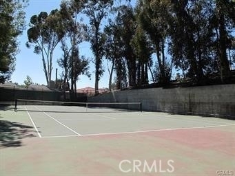22137 Burbank - Photo 2
