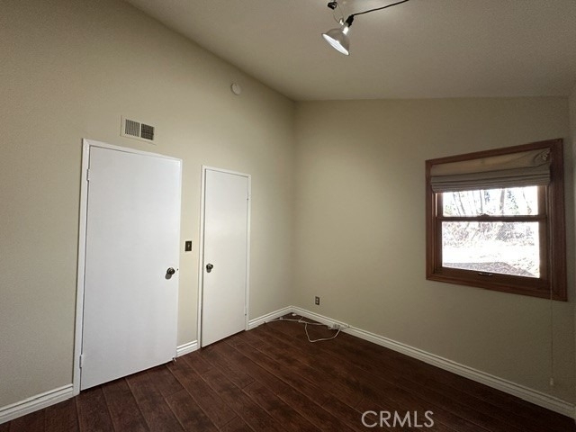 22137 Burbank - Photo 16