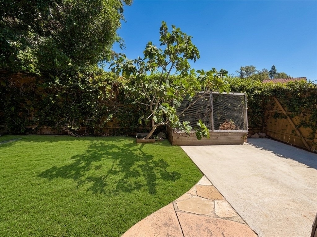 6691 Summerhill Court - Photo 18