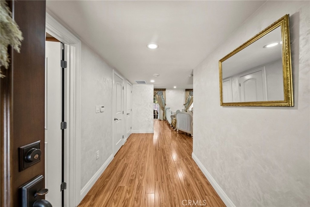 10544 Camarillo Street - Photo 2