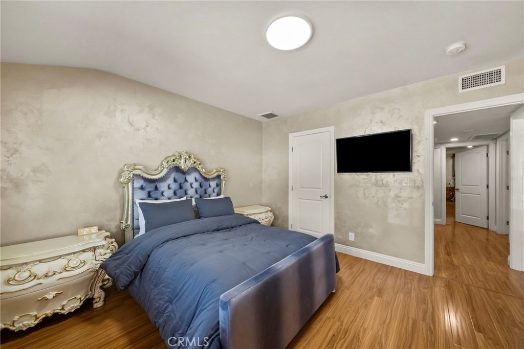 10544 Camarillo Street - Photo 35