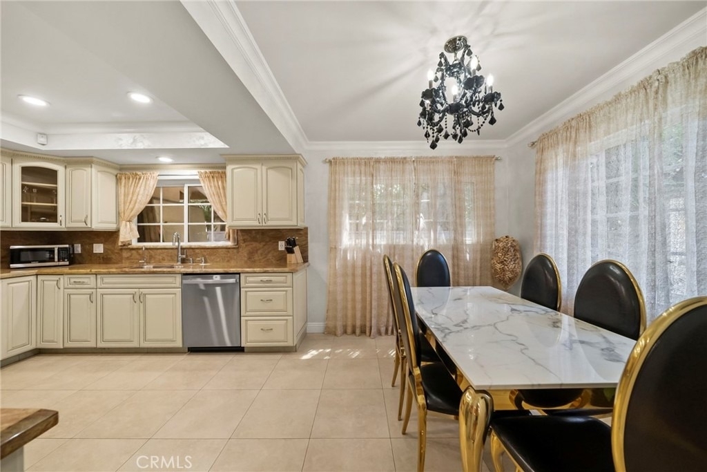10544 Camarillo Street - Photo 14