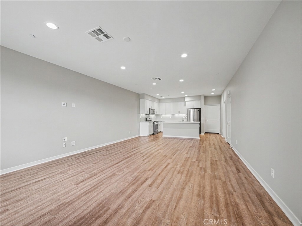 135 Farmhouse Drive - Photo 8