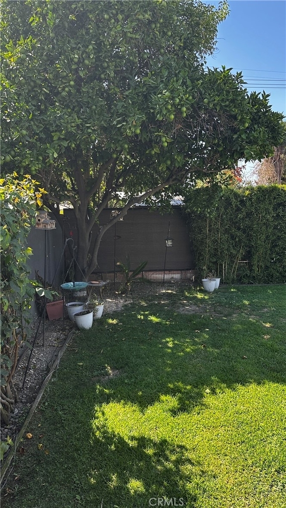 7833 Bothwell - Photo 22