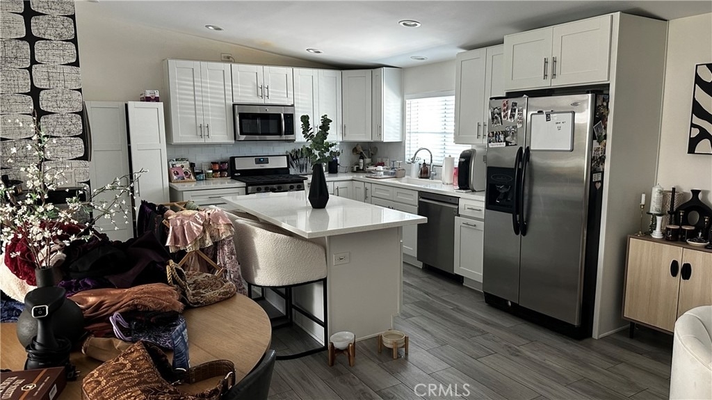 7833 Bothwell - Photo 2