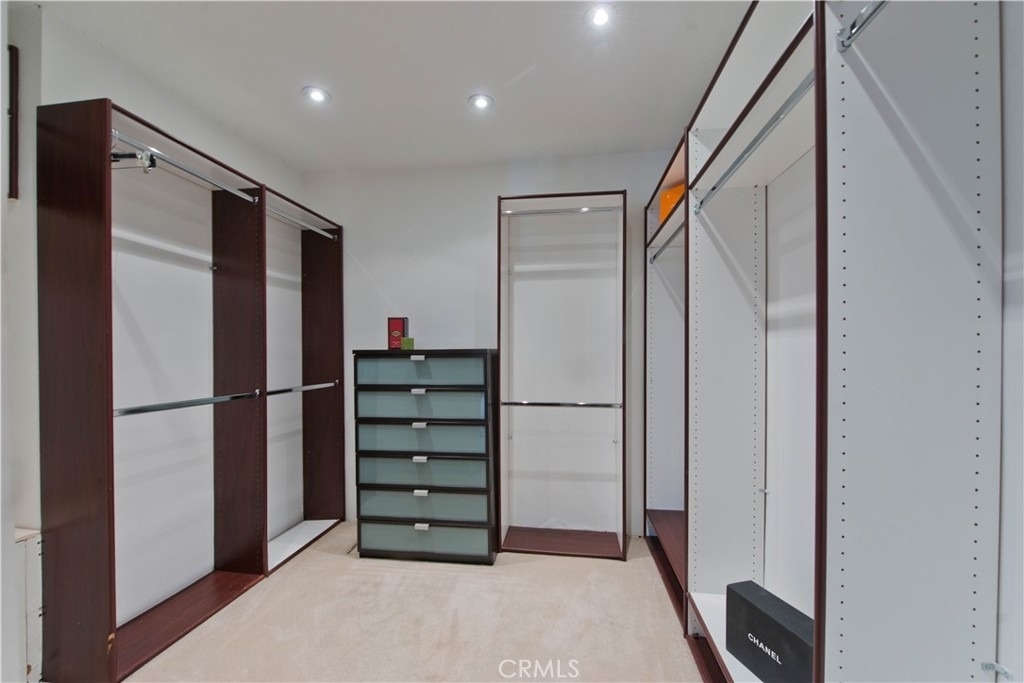 18056 Lake Encino - Photo 15