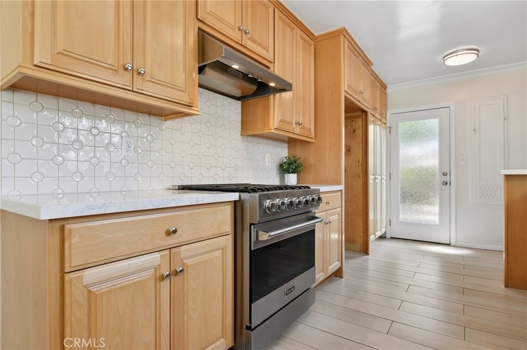 15480 Friar Street - Photo 19
