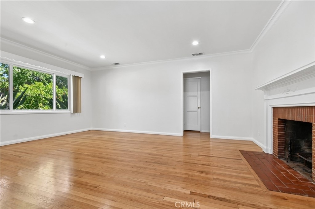 15480 Friar Street - Photo 6