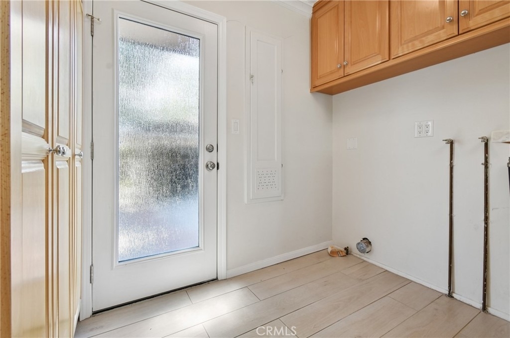 15480 Friar Street - Photo 23